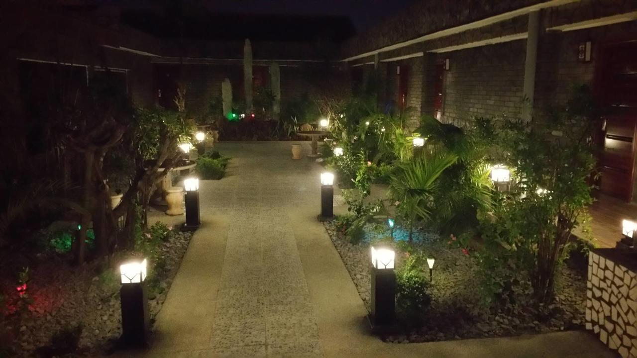 Hotel Des Jardins 아비장 외부 사진